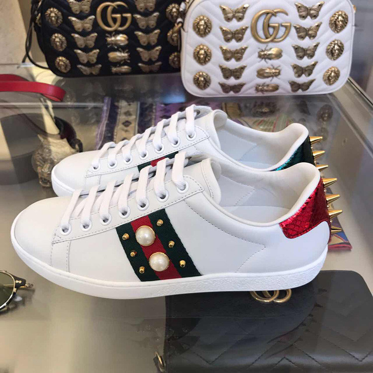 gucci/古驰 18 秋冬新品 女士金属感小白鞋 明星同款运动鞋 431887 a3