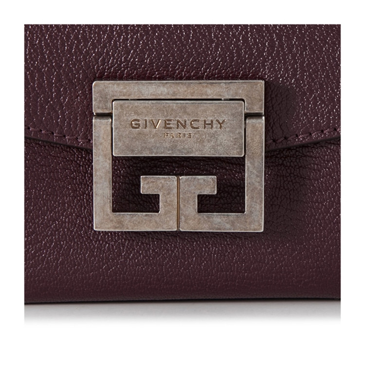 givenchy/纪梵希 gv3女士山羊皮磁性双g扣斜挎包 bb501bb032紫红色