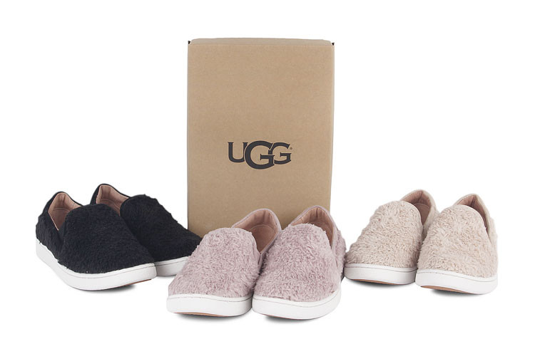 【包税】ugg/ugg 秋季新款 女士休闲单鞋步行系列毛毛运动板鞋平跟鞋