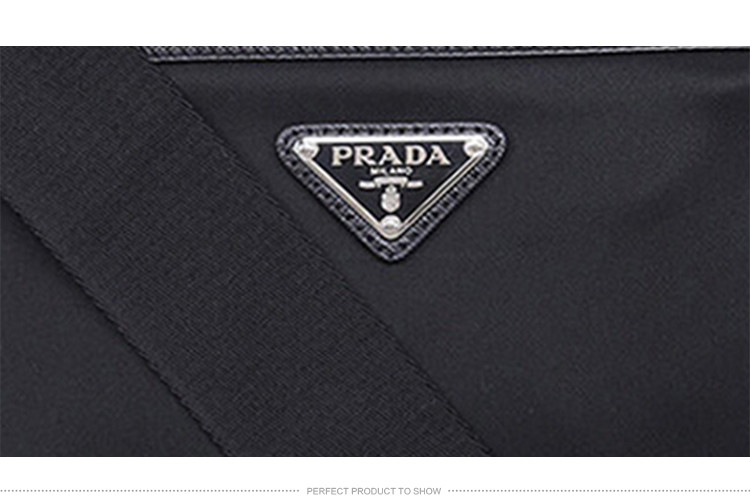 prada/普拉达 男士黑色织物单肩斜挎包 2vh029 064 f0002-034