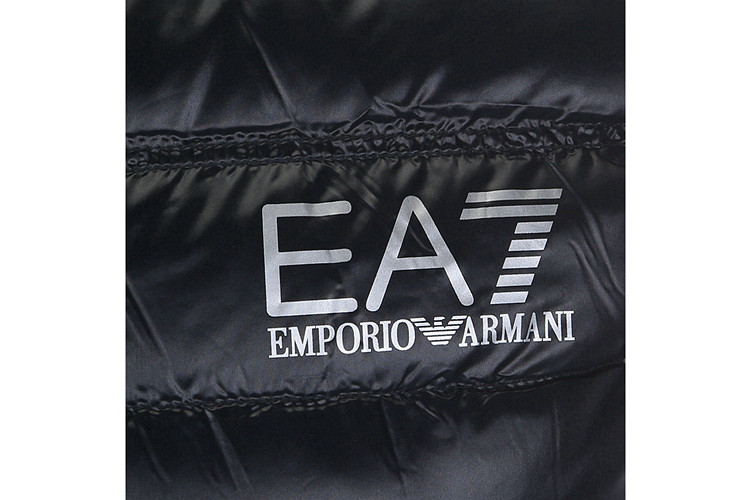 emporio armani/安普里奥阿玛尼 便携式薄款立领羽绒背心男士羽绒服