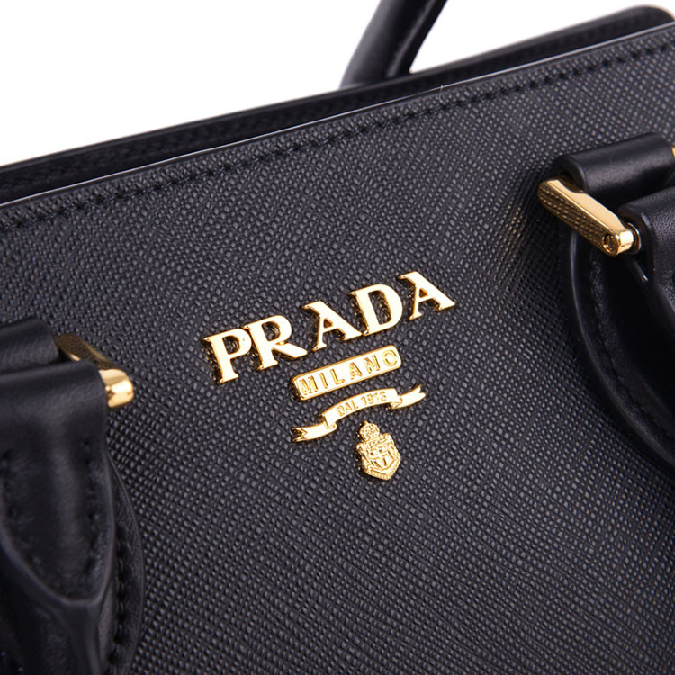 prada/普拉达女士单肩斜挎手提包牛皮1ba113 2bhd