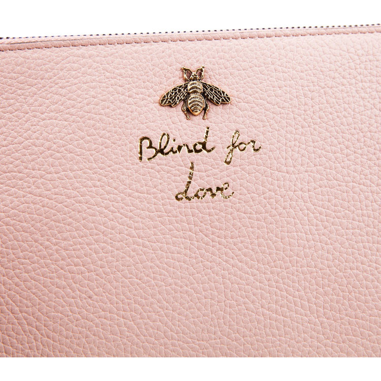 gucci/古驰牛皮材质blind for love蜂蜜标志女士手拿包