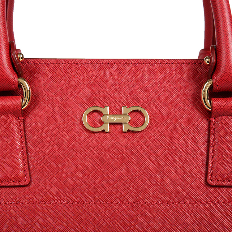 【17春夏】salvatore ferragamo/菲拉格慕 经典马蹄扣logo十字纹牛