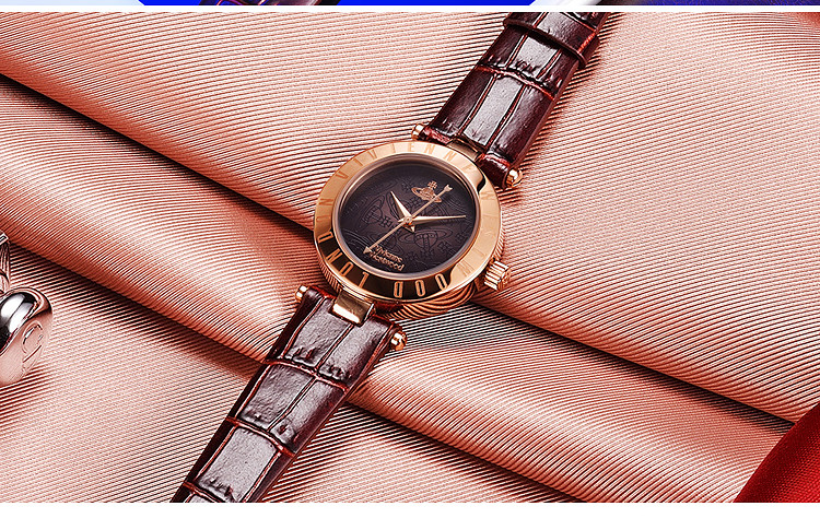 Vivienne Westwood/薇薇安威斯特伍德 圆盘土星镶刻石英女表