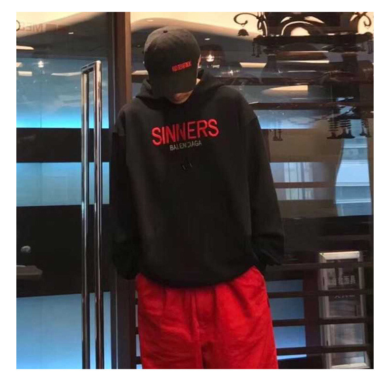 Balenciaga\/巴黎世家 18SS新款罪人印花连帽男