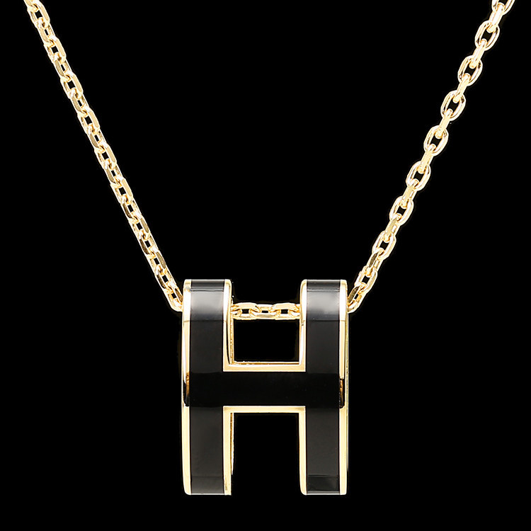 hermes/爱马仕 女士黑色时尚字母h椭圆吊坠 金色项链