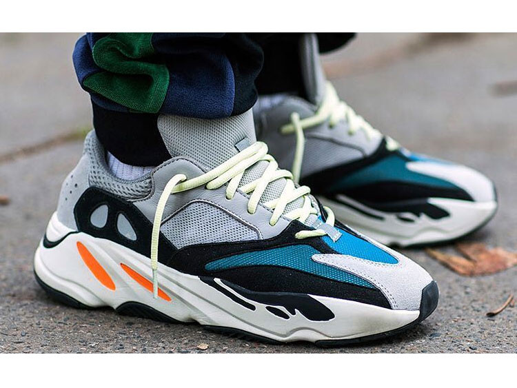 【adidas阿迪达斯 男士跑步鞋】adidas yeezy 700 鞋