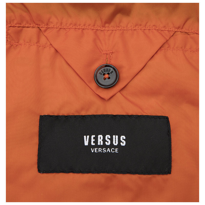 【18秋冬新款】versus/versuslogo字母&拉链飘带装饰锦纶材质男士夹克