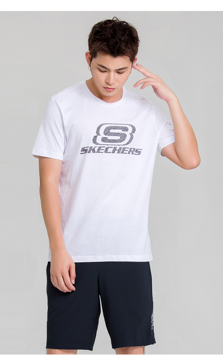 skechers/斯凯奇男士夏季短袖字母印花t恤衫sdams18b006-a02