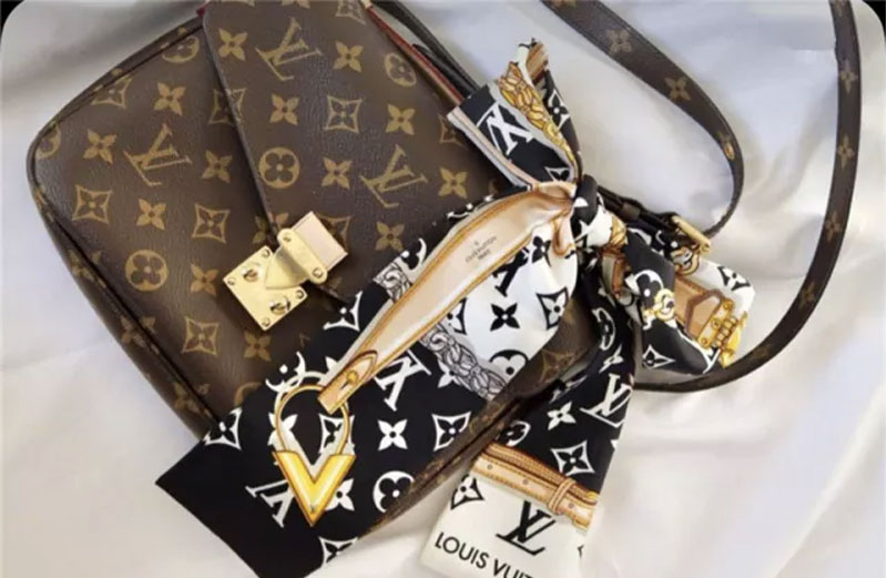 louis vuitton/路易威登 19新款丝巾黑色印花logo 多功能丝巾束发带绑