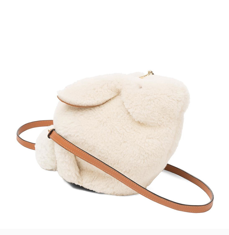loewe/罗意威 女士米白色羊毛迷你俏皮兔子造型单肩斜挎包