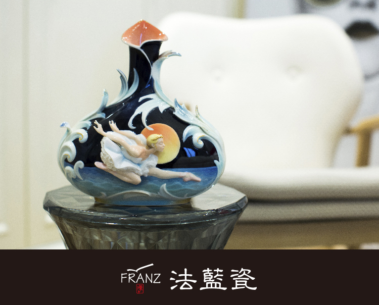 【franz法蓝瓷 花瓶/花器】天鹅之恋 瓷瓶 艺术工艺品