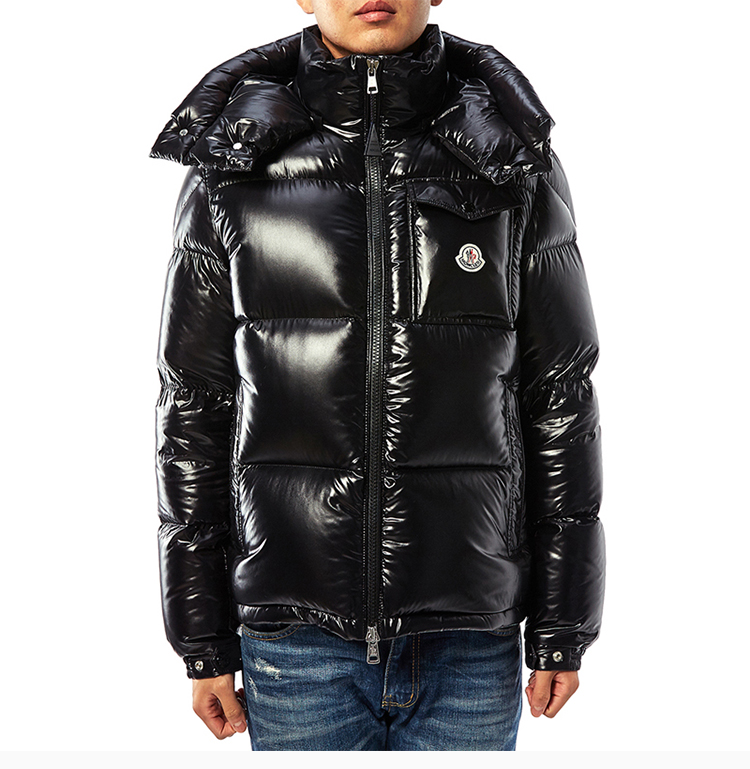 moncler/蒙克莱 男士尼龙混纺绗缝羽绒拉链连帽短款羽绒服外套