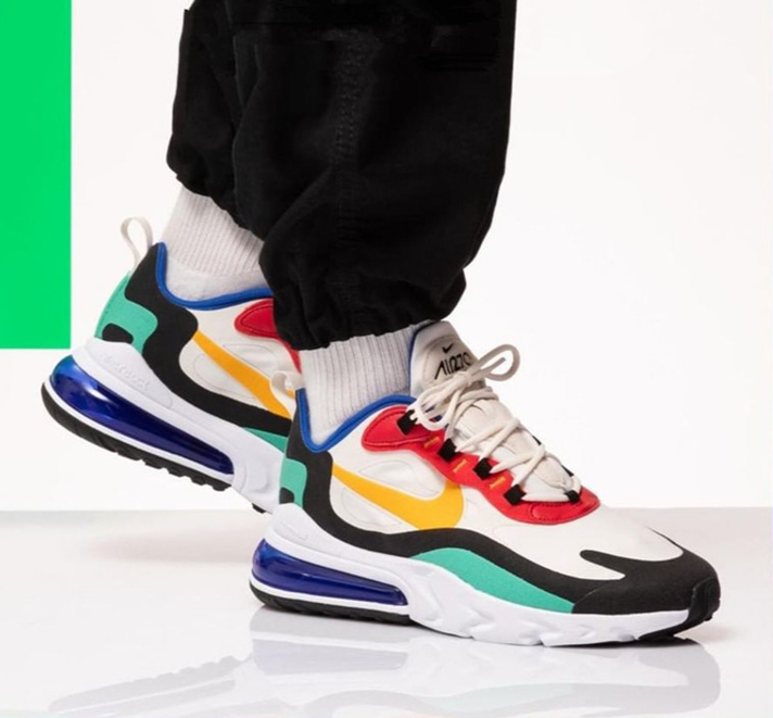 nike air max 270 react 大气垫跑步鞋 白黑多彩配色 ao4971-002