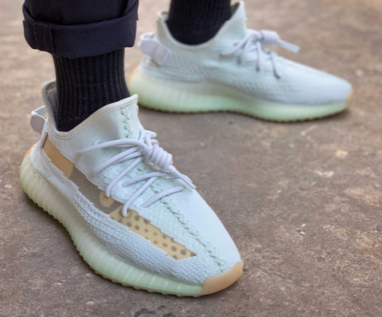 19秋冬 椰子 限量款 adidas yeezy boost 350 v2 海盐镂空天使 侃爷