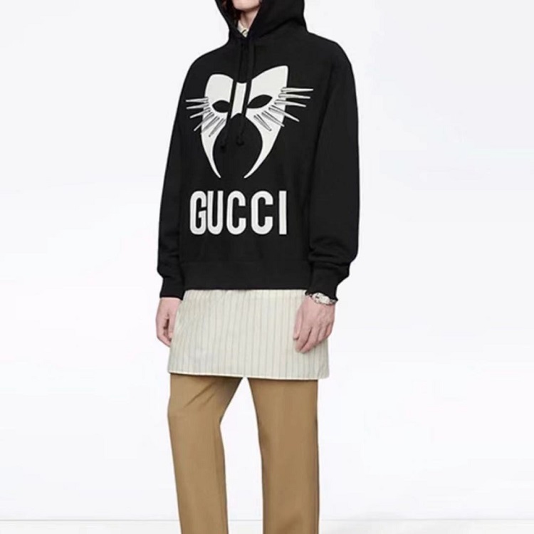 gucci/古驰 19秋冬新款 黑色连帽套头 卫衣男女同款 569828 xjbtr