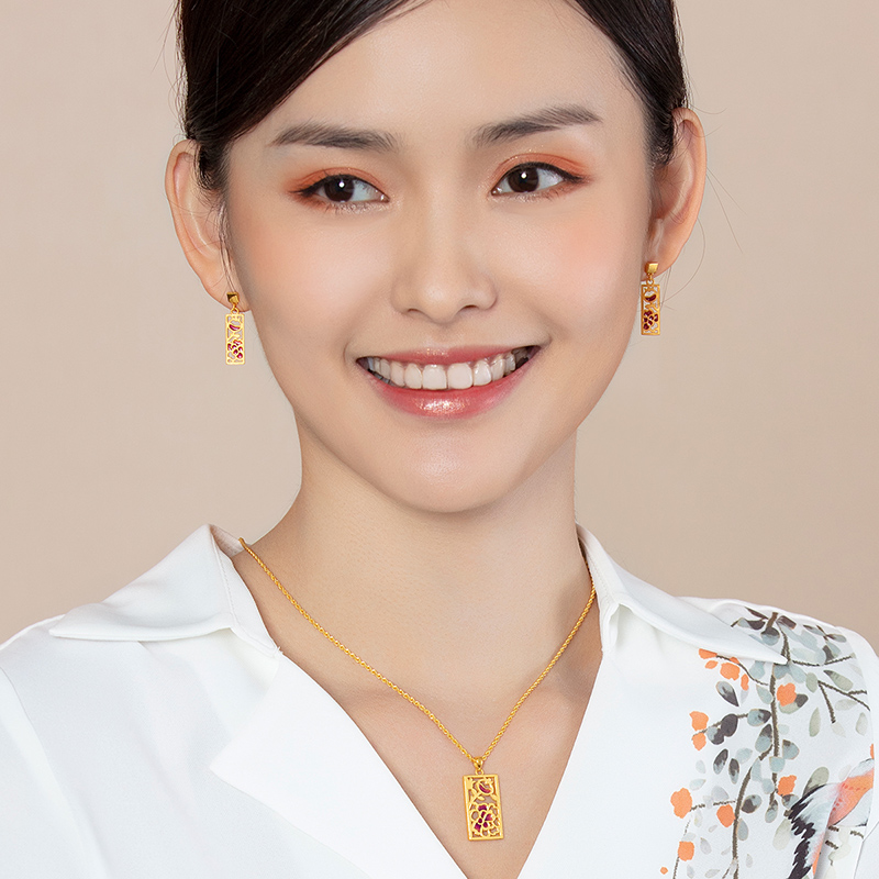 lukfook jewellery/六福珠宝石榴花黄金珐琅工艺耳环足金耳钉耳饰女款