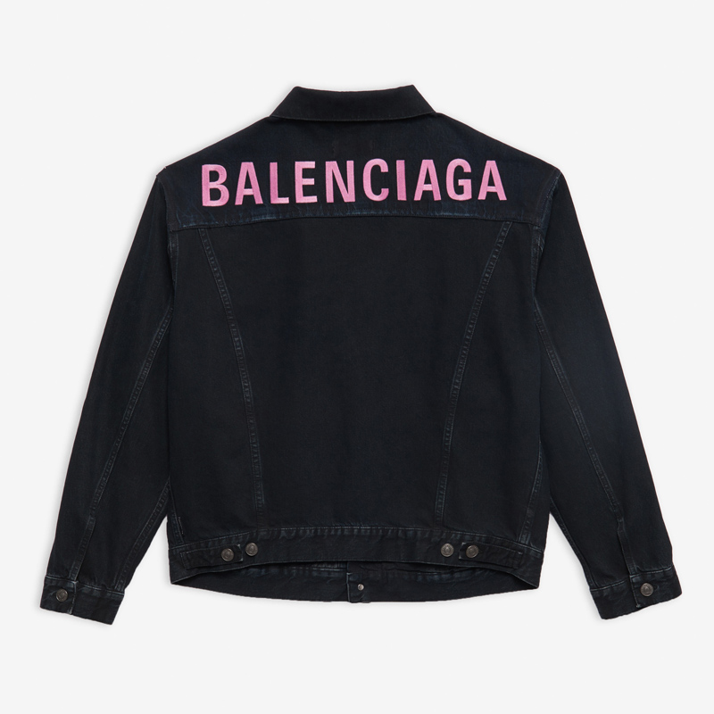 新款】balenciaga/巴黎世家 经典款 后背粉色logo刺绣牛仔夹克外套