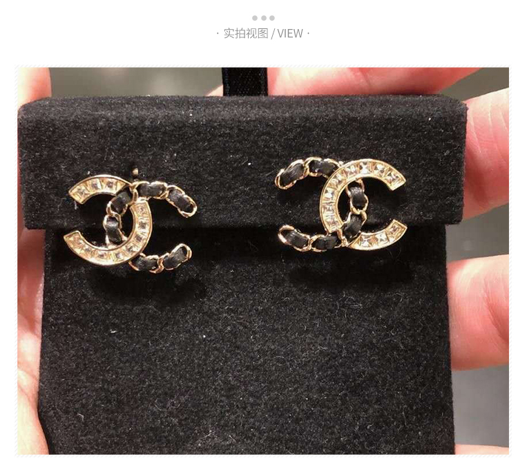 chanel/香奈儿 女士金色/黑色金属cc水钻耳环