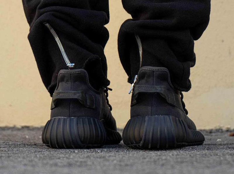 adidas/阿迪达斯 yeezy boost 350 v2 男女同款 yeezy350 黑色 黑武士