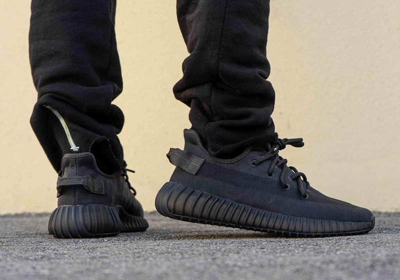 adidas/阿迪达斯 yeezy boost 350 v2 男女同款 yeezy350 黑色 黑武士