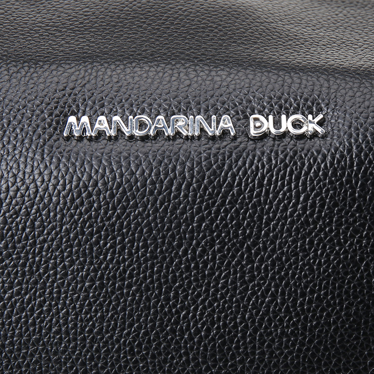 mandarina duck/意大利鸳鸯 双肩包 材质:牛皮