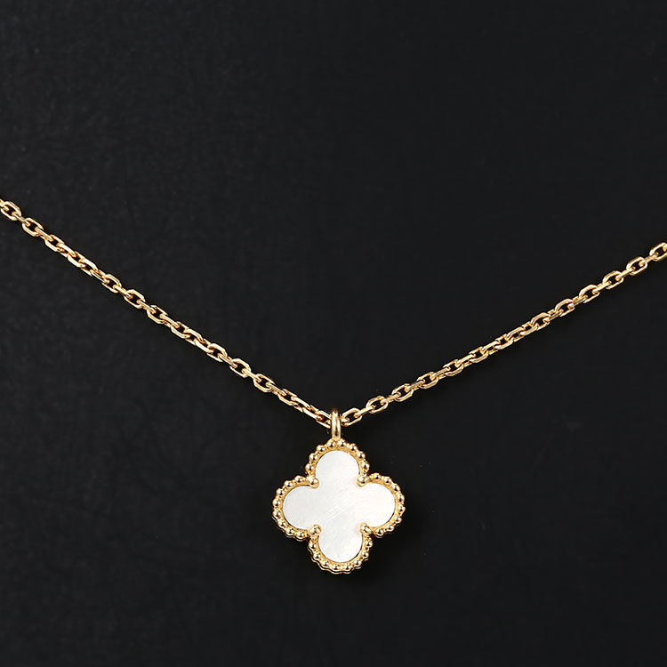 van cleef & arpels(梵克雅宝) alhambra系列18k黄金白贝母小号项链