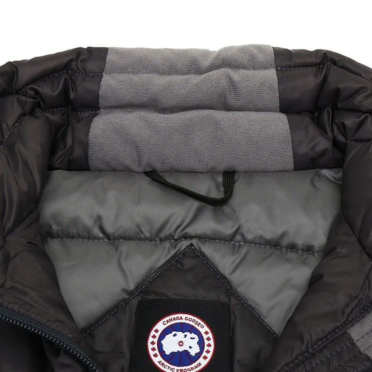 canada goose(加拿大鹅 灰色男士羽绒服 s