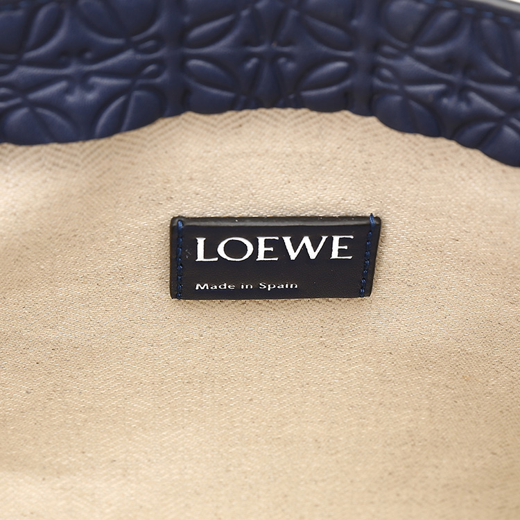 loewe(罗意威) #深蓝色皮质经典logo压纹手拿包