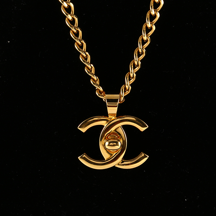 chanel(香奈儿) #金色双c吊坠项链