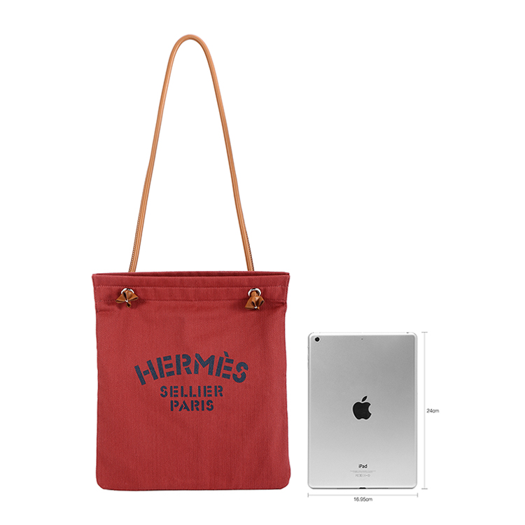 hermes(爱马仕) 暗红色帆布单肩包