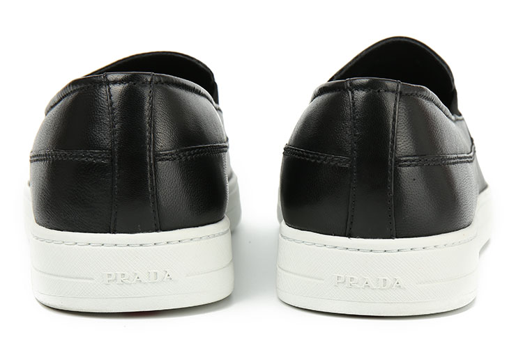 休闲运动鞋】prada/普拉达 黑色白底真皮男士休闲鞋4d2669【正品 价格