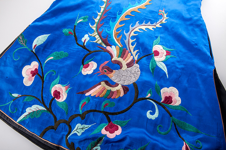 ruo lian/若莲 苗绣传统鹡宇鸟纹 手工刺绣 里衬如意纹织锦缎 宝蓝中