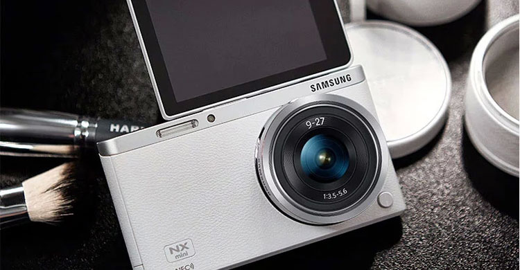 三星nx mini套机(9,9-27mm)微单反数码相机高清 照相机 自拍神器 粉色