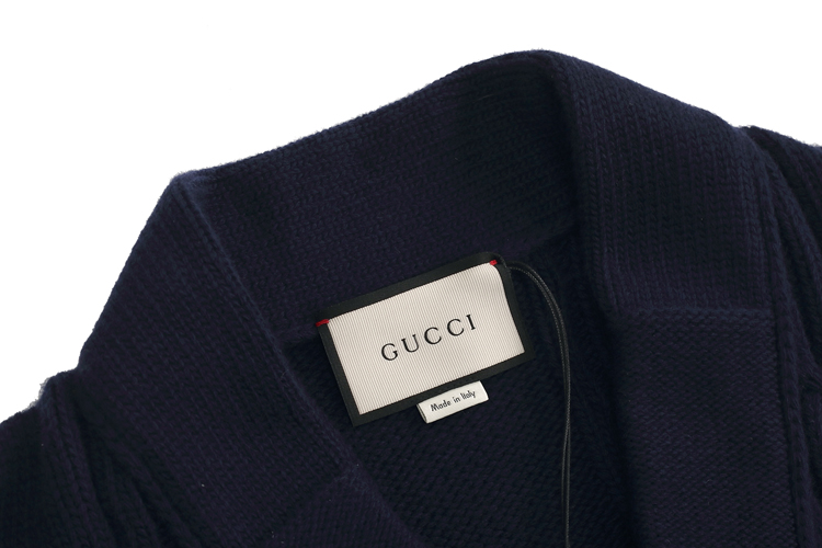 gucci/古驰 纯羊毛v领长袖时尚休闲女针织衫 gu2630740638 407658x