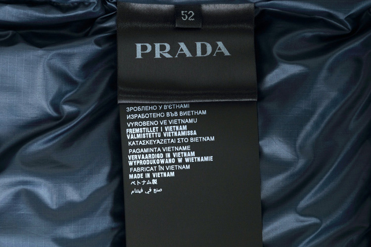 prada/普拉达 立领无袖时尚休闲羽绒服男士外套 pr1640438435 sg3841c