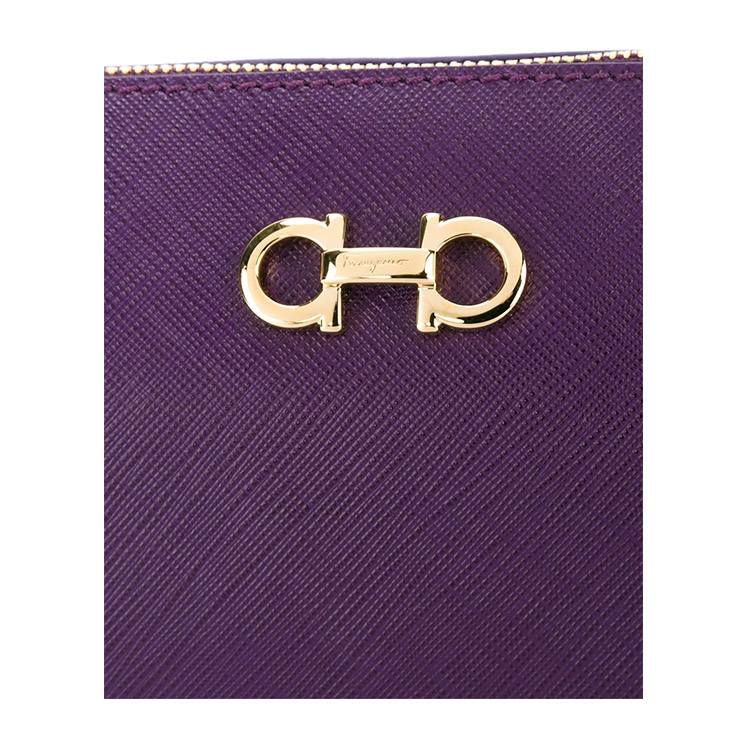 salvatore ferragamo/菲拉格慕 "lisetta"系列经典金属logo标识深紫色