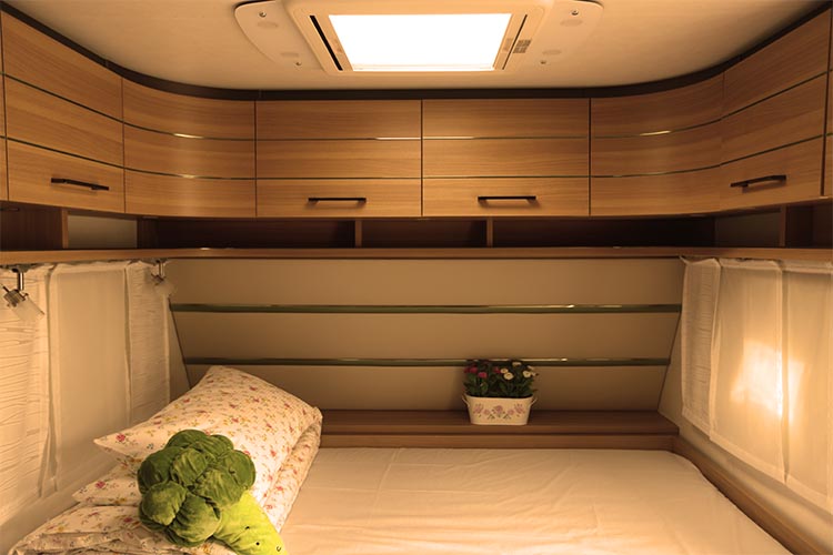 德国 LMC\/莱姆驰 Style\/斯戴欧 490K 豪华 进口