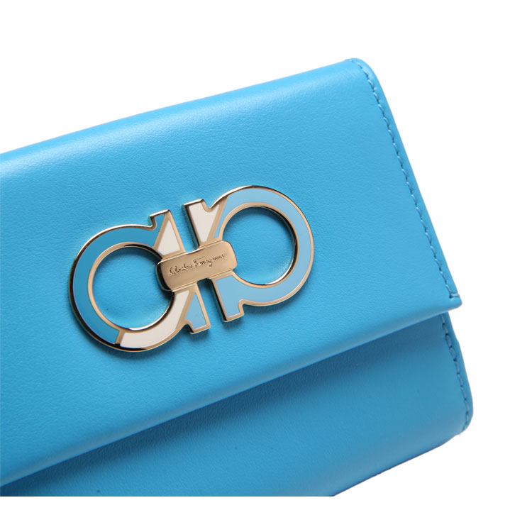salvatore ferragamo/菲拉格慕碧蓝色经典logo装饰女士短款钱包,22c