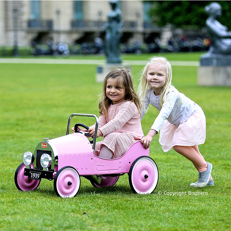法国baghera 经典款儿童脚踩四轮童车玩具车