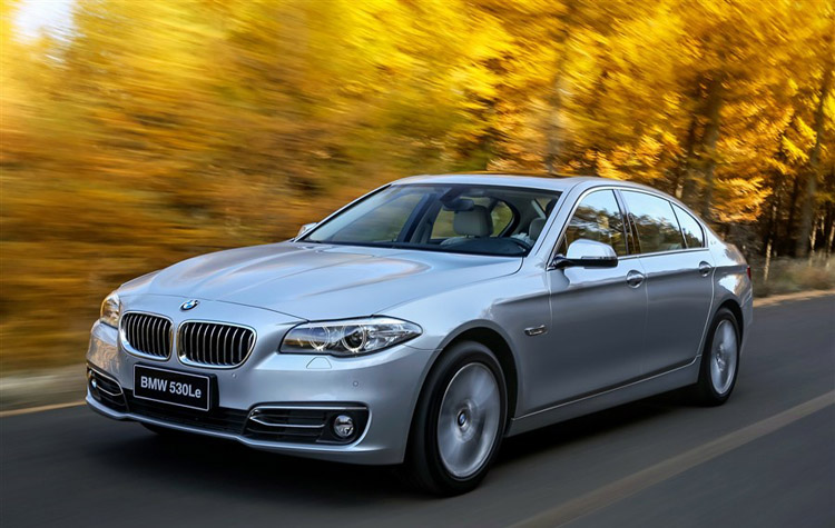 【bmw宝马 品牌纪念品】【成都地区】宝马 530le插电式混合动力 51万