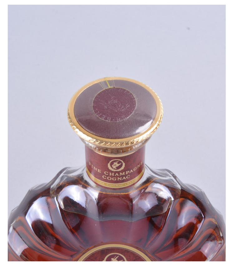 歌德盈香 人头马xo小花 90年代法国特级洋酒 40度 700ml