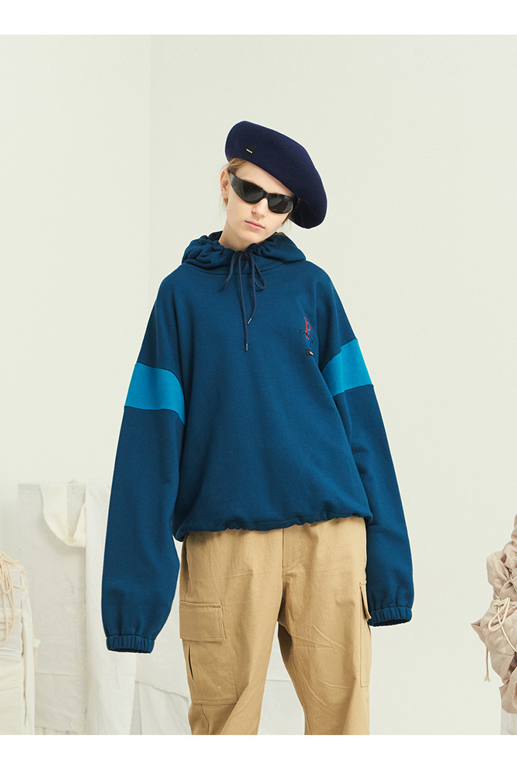 13month/13month coloration腰部带子蓝绿色连帽卫衣