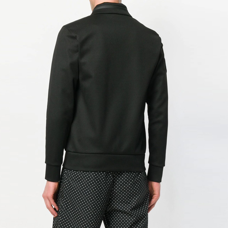 fendi/芬迪 男士黑色老佛爷带帽外套 faf514
