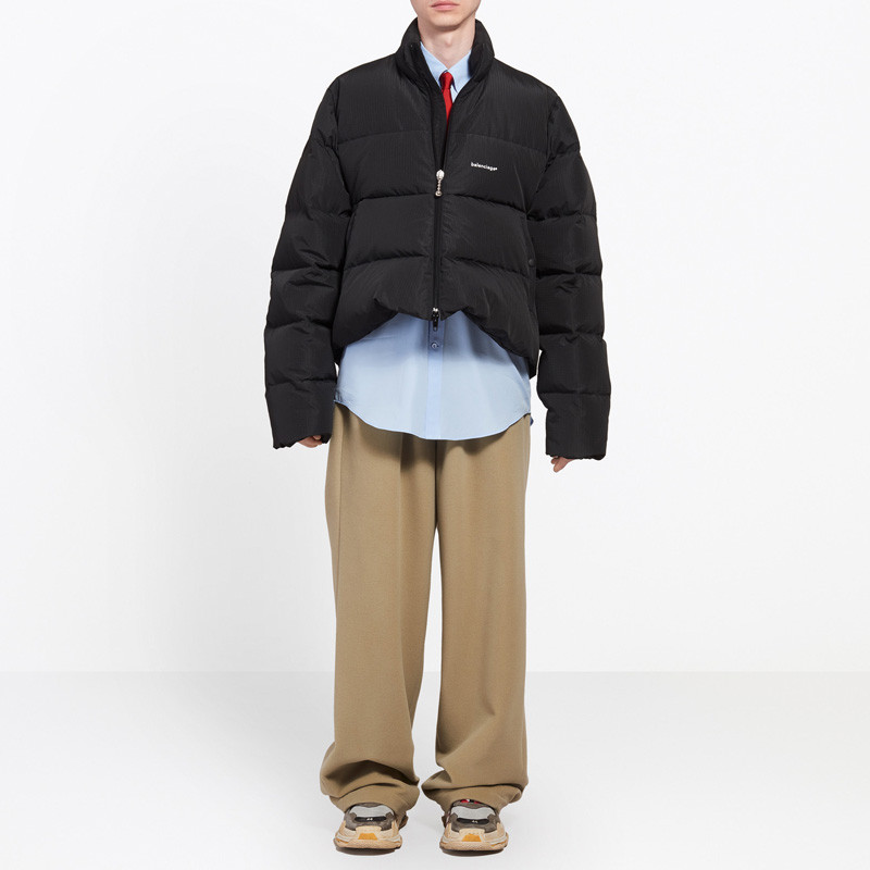 balenciaga羽绒服高仿,特意为你解析  第1张