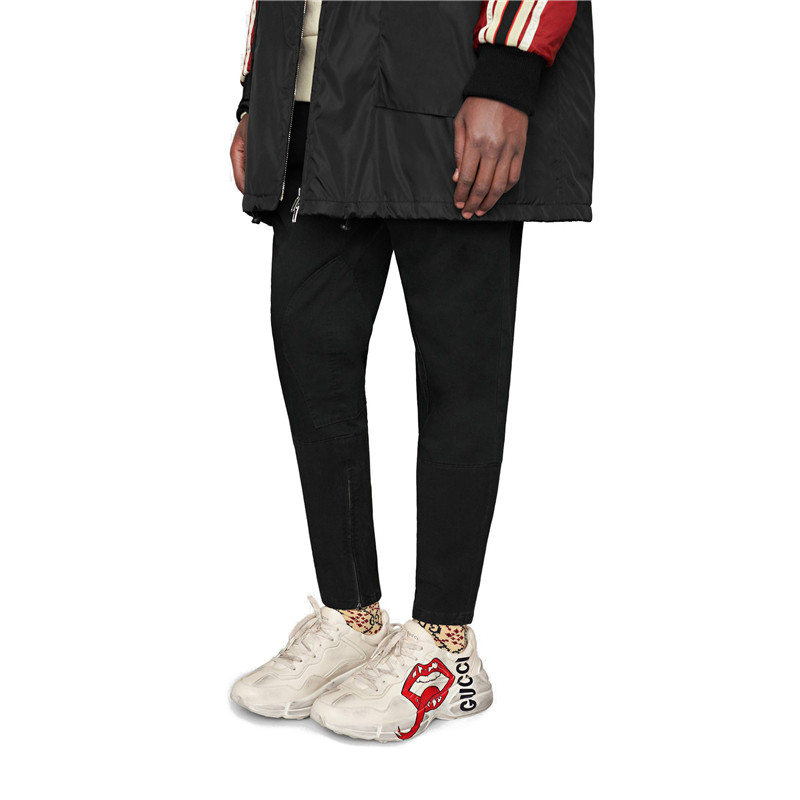 【包税】gucci/古驰 rhyton男士象牙色嘴唇印花休闲运动老爹鞋 552089