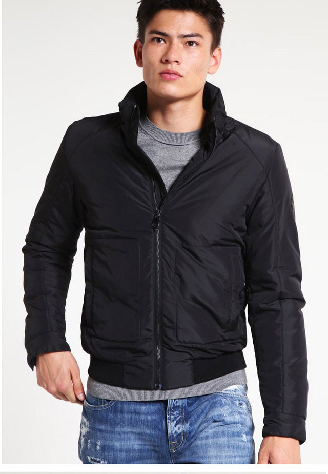 versace collection/versace collection 秋冬新款黑色涤纶时尚连帽