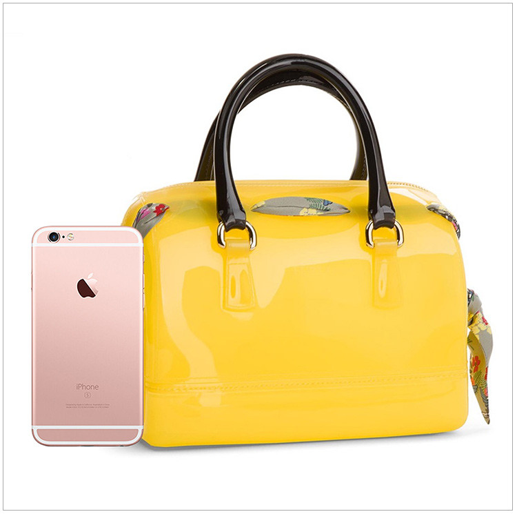 【国内现货】furla/芙拉 女士时尚pvc丝带装饰经典小号波士顿桶包手提