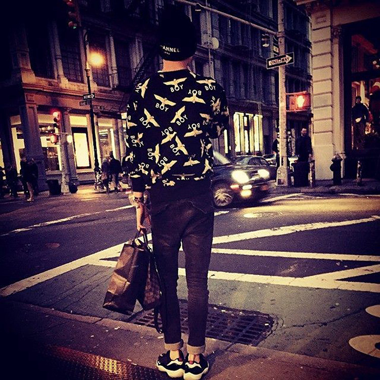 boy london【英版】 满鹰中性卫衣 黑底白色 b041b0b5